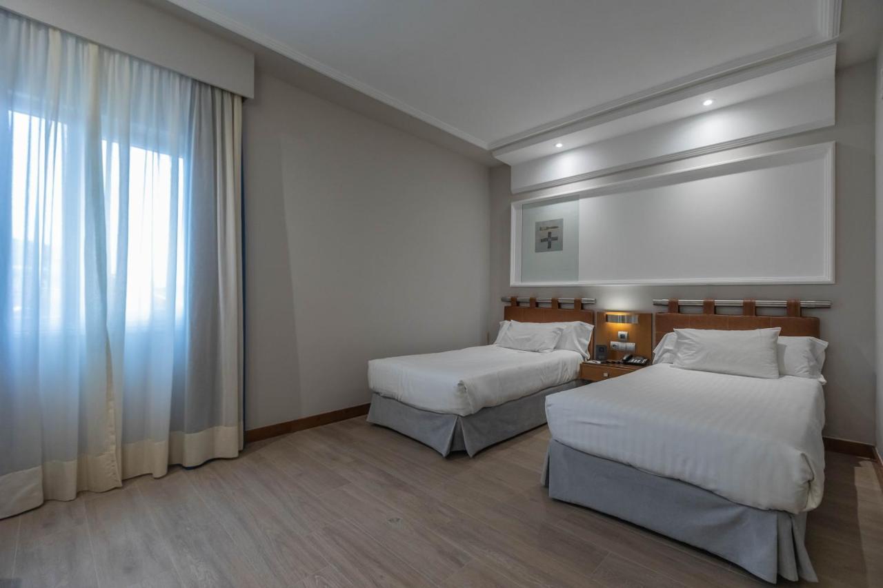 Hotel Olid Valladolid Exterior photo